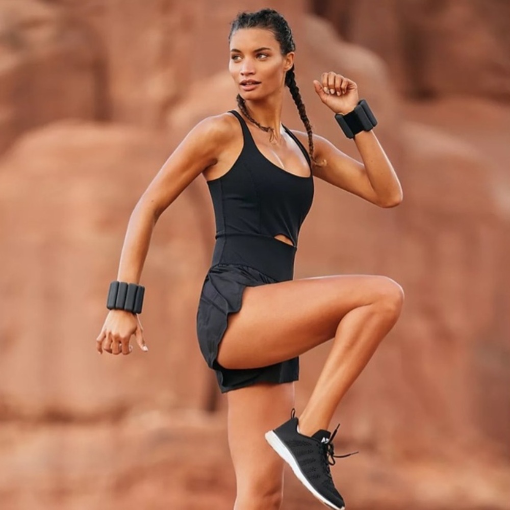 Free People‎ FP Movement Black Righteous Runsie Athletic Romper Size Medium